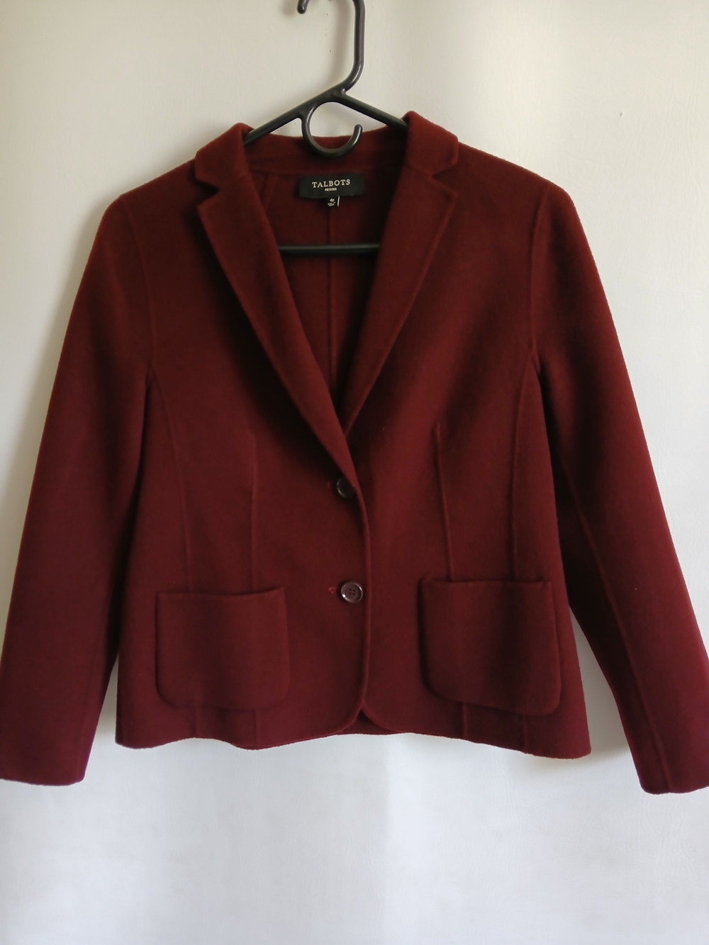 Talbots Women's Burgundy Unlined Wool Blend Blazer Jacket Sz4P Button Cuff